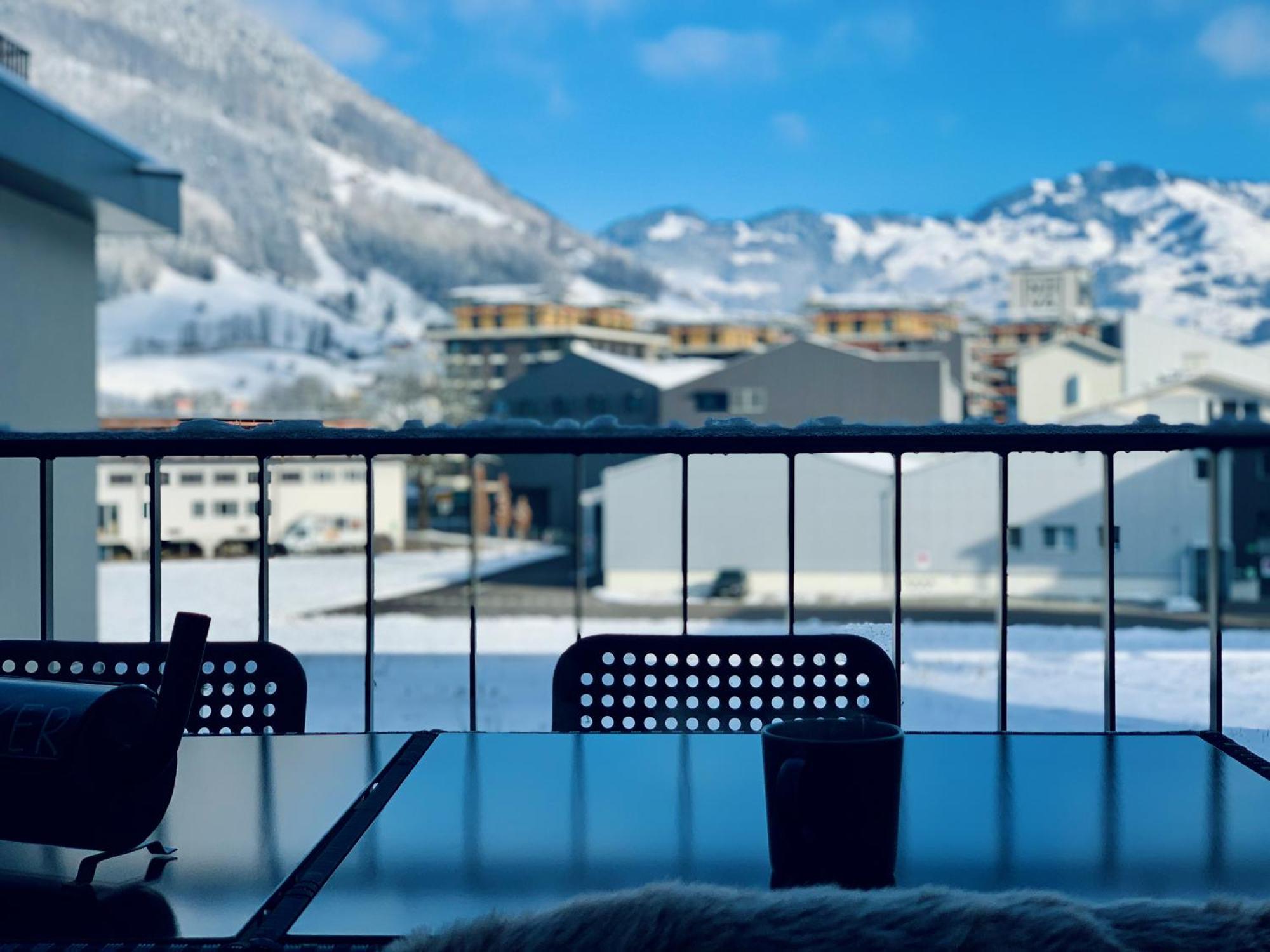 Eva O Wellnessoasis O Montainview O Pizzaoven O Leilighet Ingenbohl Eksteriør bilde
